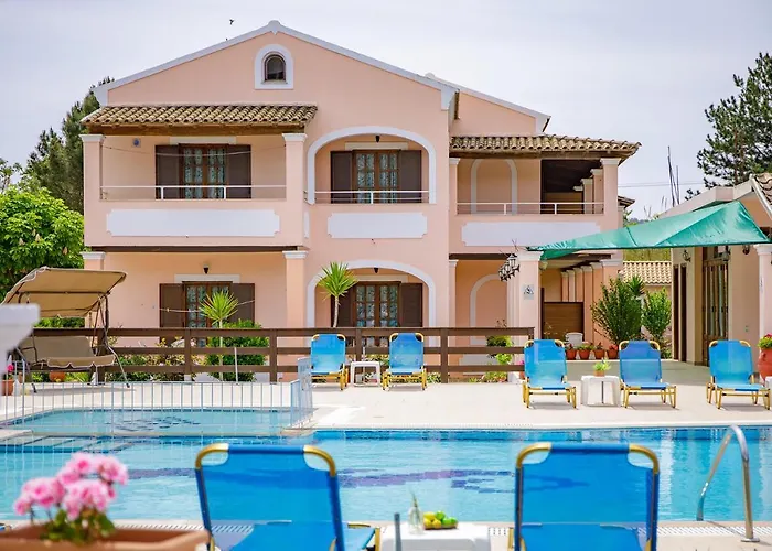 Nikos Pool Apartments - Ground Floor