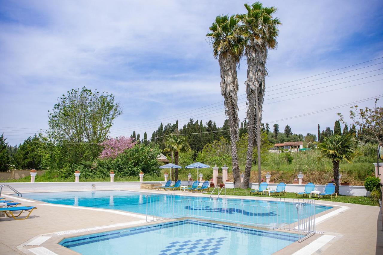 Hotel Nikos Pool - Ground Floor 3*